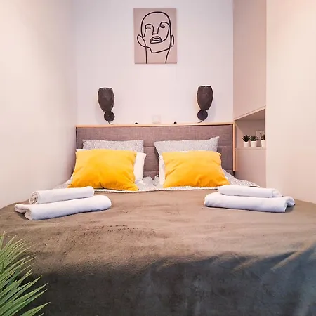 Cozy For Couples - Cracow Heart Apartament *